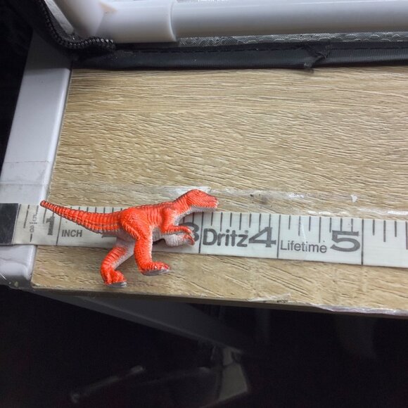 Vtg Miniature Dinosaur Set of 8 Imaginative Educational Play - Picture 8 of 10